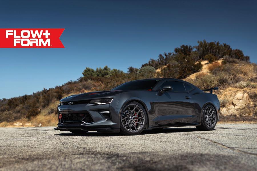  Chevrolet Camaro SS on HRE Wheels (FF10) 2019 года  (фото 1 из 8)